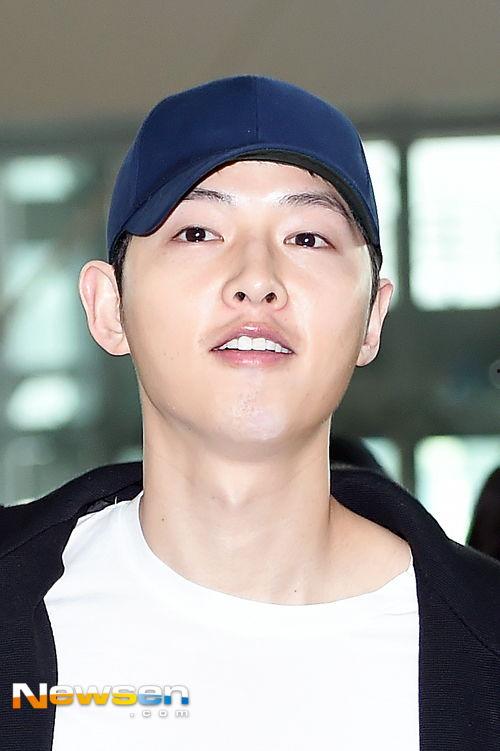 宋仲基兄弟爆料了吗视频,爆料幕后真相大公开 第1张 宋仲基兄弟爆料了吗视频,爆料幕后真相大公开 第1张